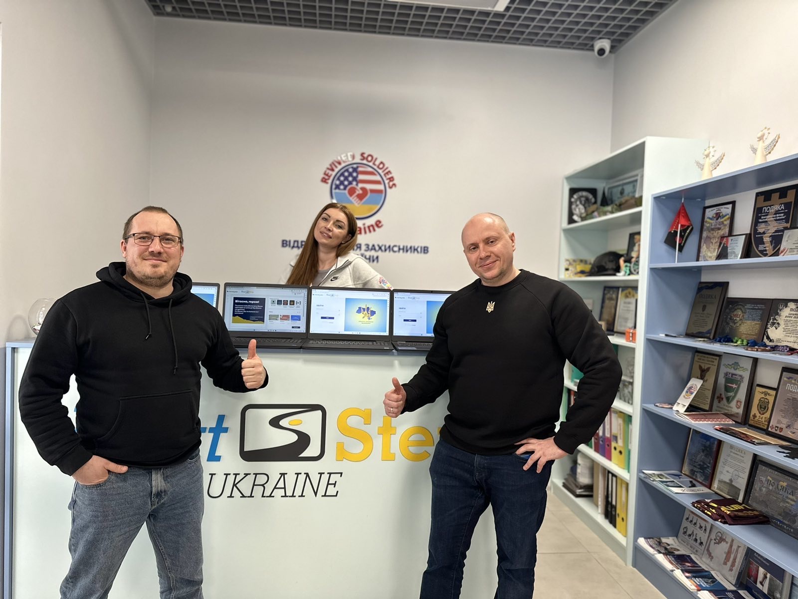 Moneyveo запускає освітній проєкт для військових у партнерстві з реабілітаційним центром NextStep